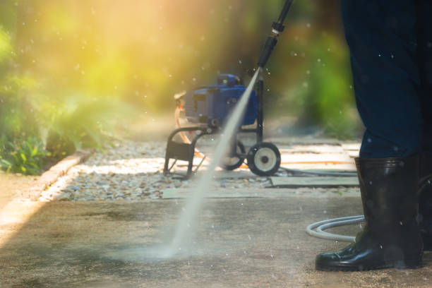 Best Driveway Pressure Washing  in Lincoln, MT